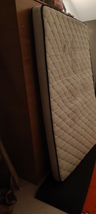 Colchão casal 140/190