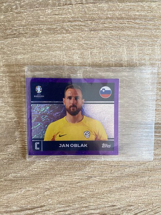 Topps Euro 2024 - Oblak Eslovénia Roxo (Raro)
