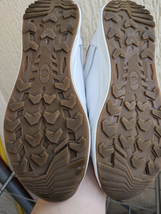 Кросівки ecco жіночі