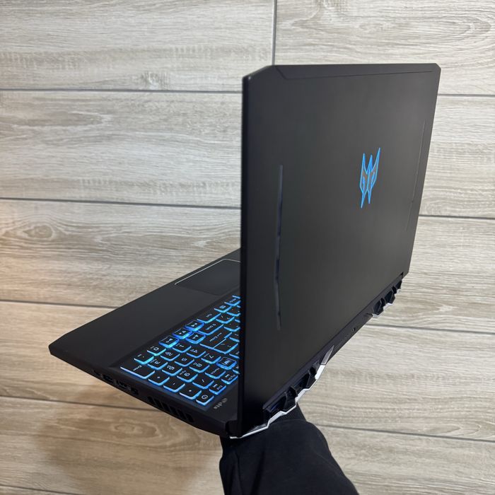 Як новий! Acer Predator i7 10750, Rtx 2060, 144Hz