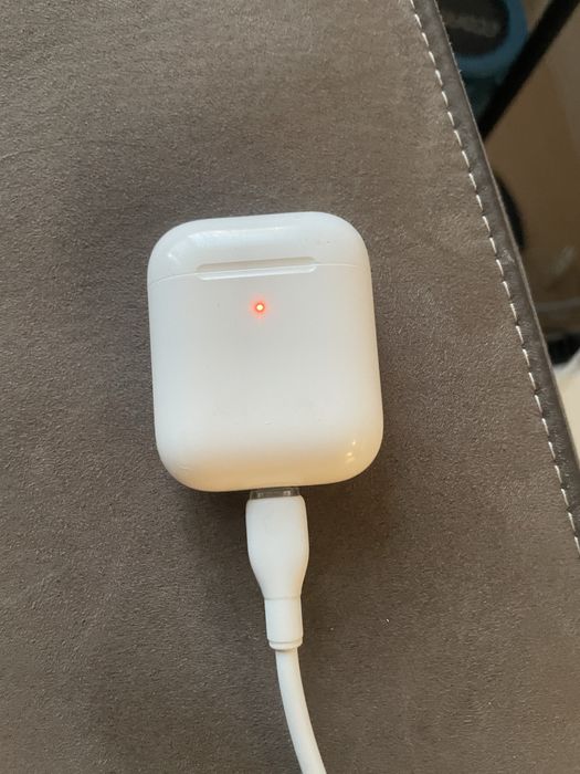 Airpods 2 кейс оригінал