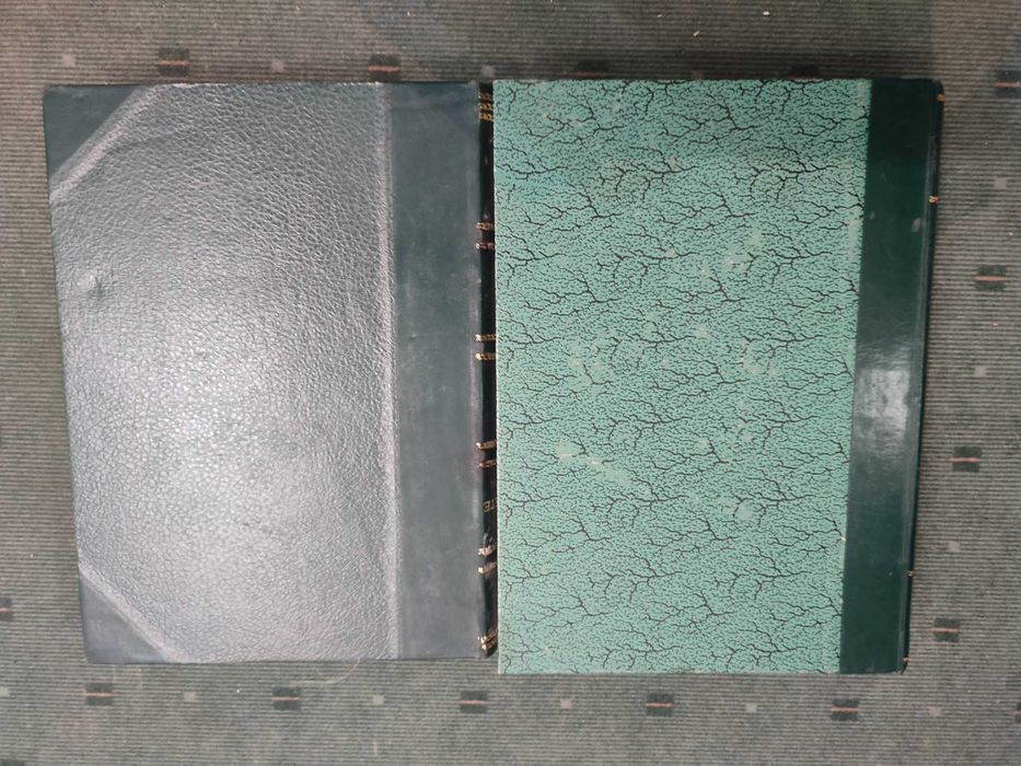 2 Volumes com 139 Revistas de Culinária Banquete encadernadas