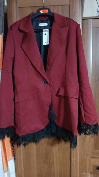 Marynarka bordo z koronką nowa wloska