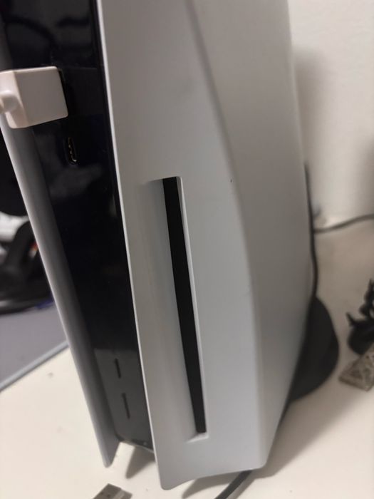 Playstation 5 em perfeito estado.
