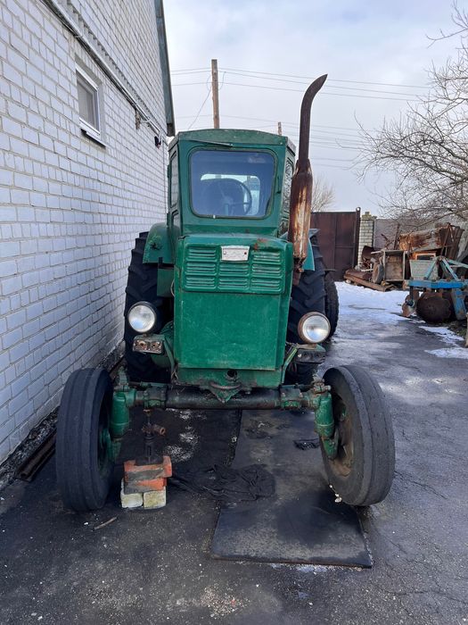 Продам Трактор т40