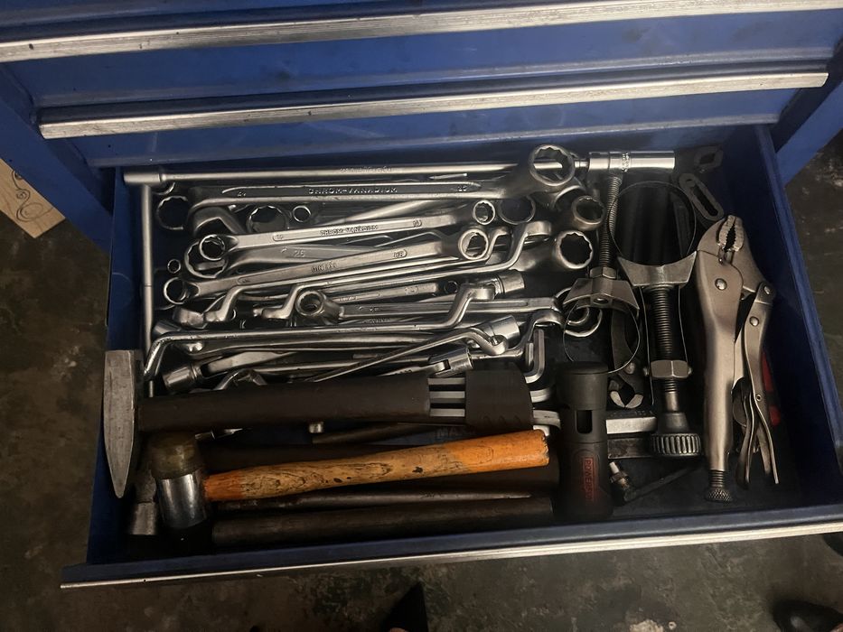Vendo varias ferramentas de oficina automovel