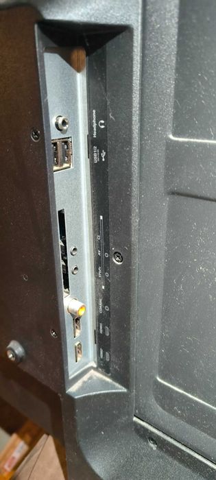 LED-телевизор Ergo 40" модели LE40CT5030AK