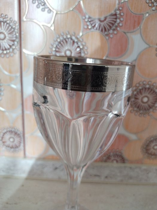 6 новых бокалов для вина Crystalite Bohemia 6×190 мг