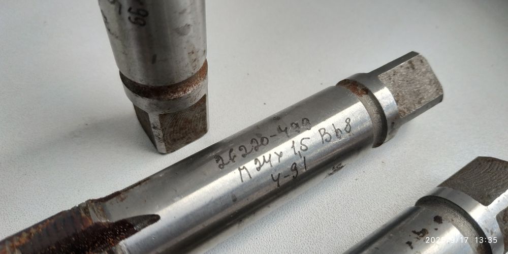 Метчик   М24х1,5