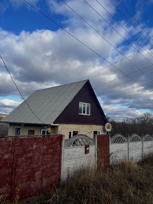 Продам дом в Слатино