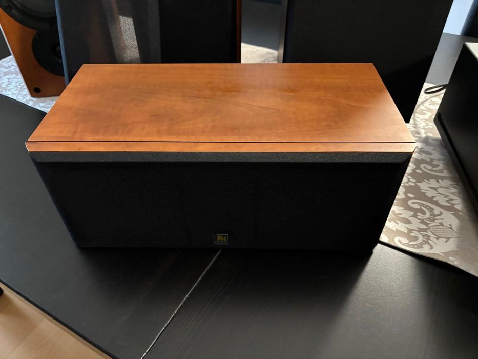 Amplificador / Receptor AV + Colunas + Subwoofer