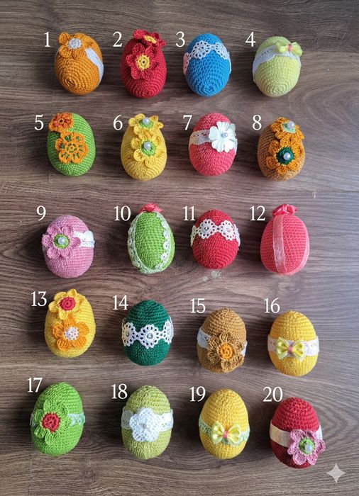 Pisanki ozdobione szydełkiem