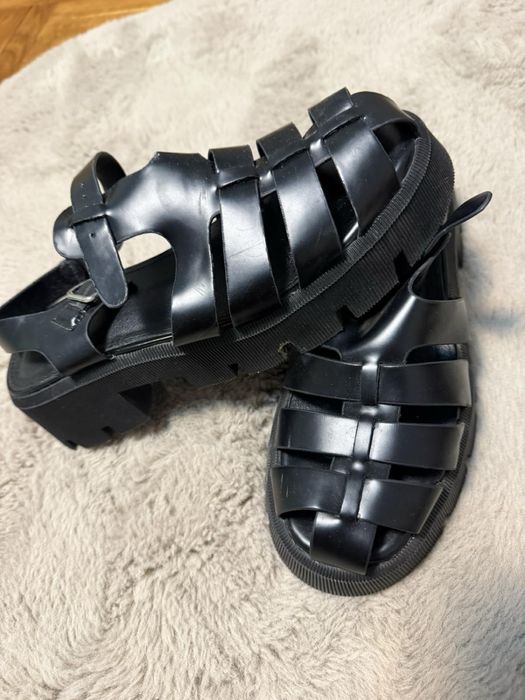 Трендові жіночі сандалі 37 р