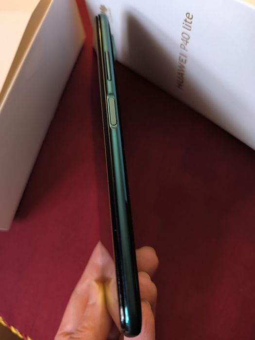 Huawei P40 Lite.Rom:128GB, Ram:6GB