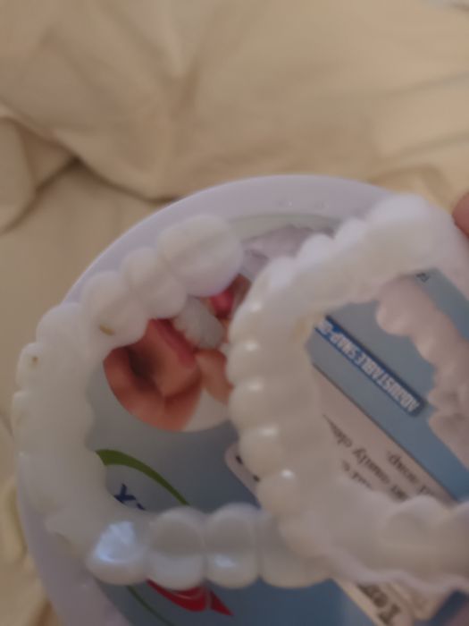 Protese   dental ajustável  em resina