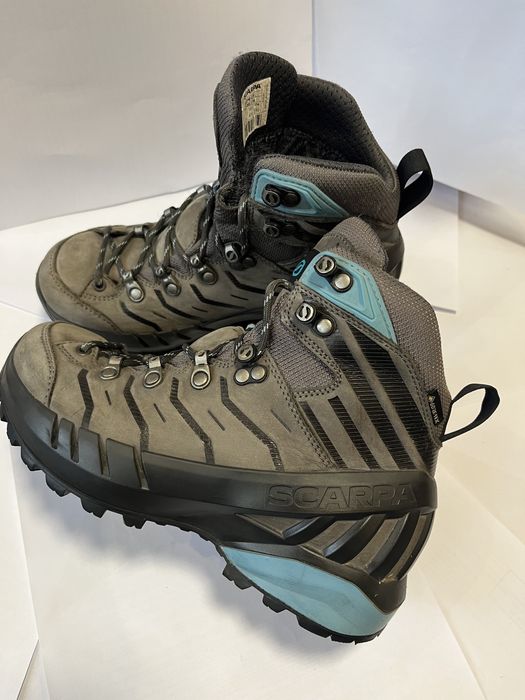 Продам термо черевики