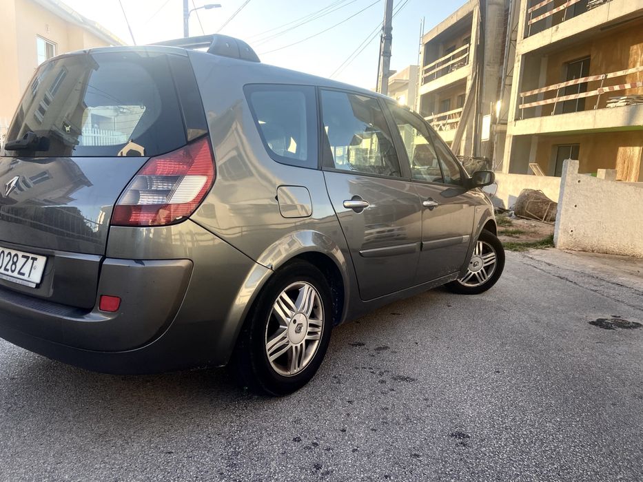 Nova entrada renault scnic 7 lugares