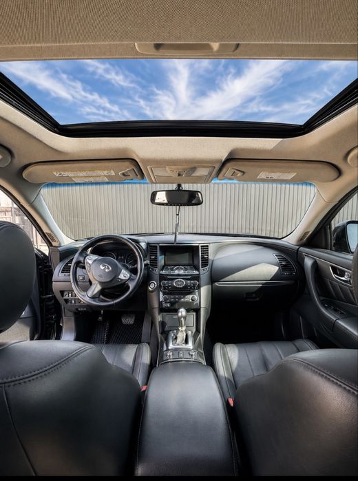Infiniti qx70 2017