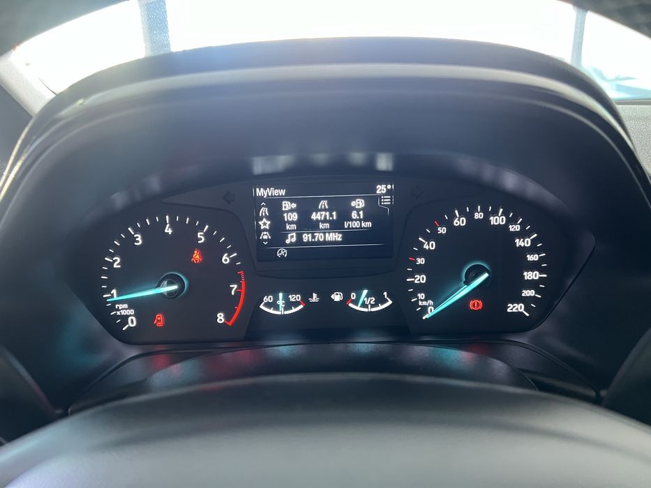Ford Fiesta 1.1 TI-VCT Bsiness — photo 5