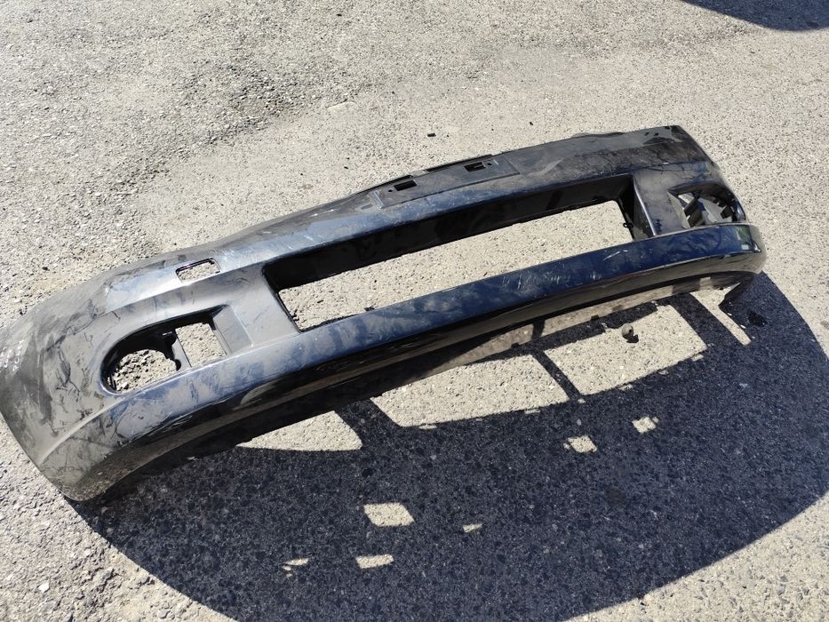 Suzuki Swift - Para Choques Frente - Pc688