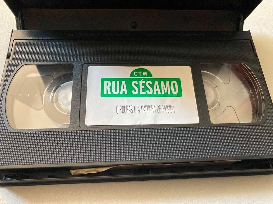 [VHS] Rua Sésamo: O Poupas e a Caixinha de Música (não testado)