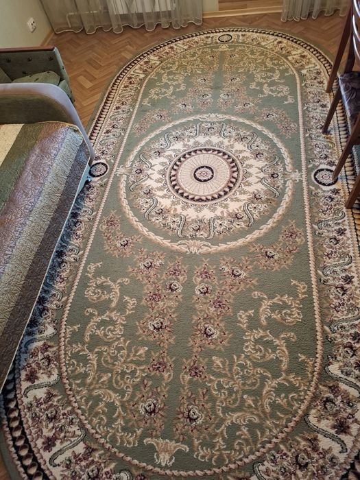 Продамо майже новий килим виробник Турція