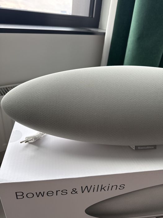 Акустика Bowers & Wilkins Zeppelin