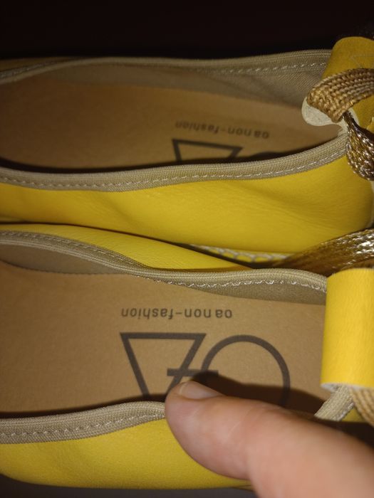 Nowe skórzane espadryle firmy Oa non fashion 37
