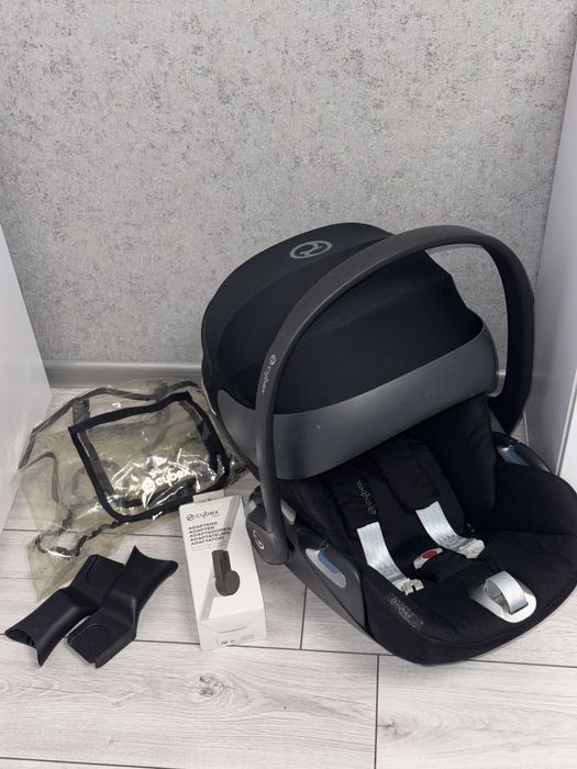 Продаю автокрісло cybex cloud z