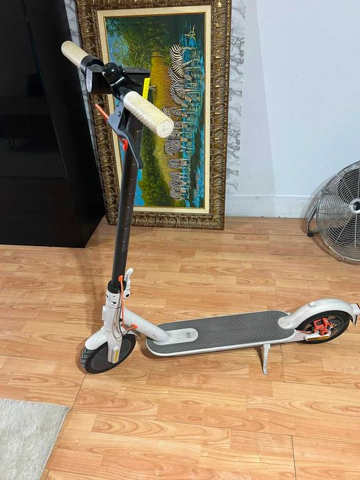 Trotinete Electrica XIAOMI Scooter 3 Cinza