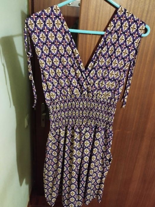 Macacão calção tons lilás novo