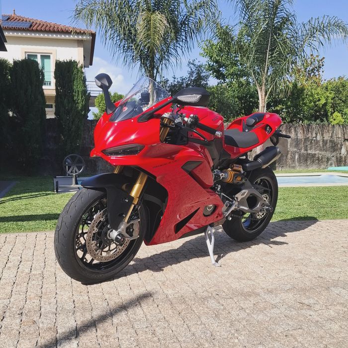 Ducati panigale v2s