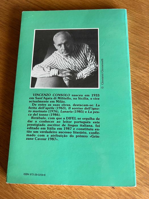 RETÁBULO     Vincenzo Consolo