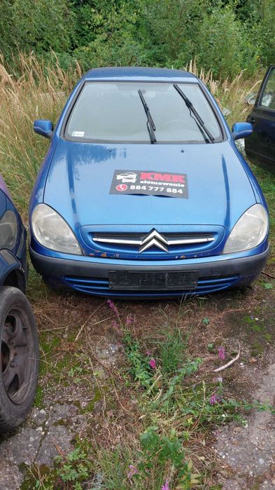 Posiadam czesci citroen xsara 2  1.4b  hb  2002r