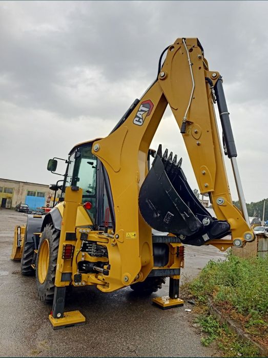 Надаємо послуги екскаватора погрущика