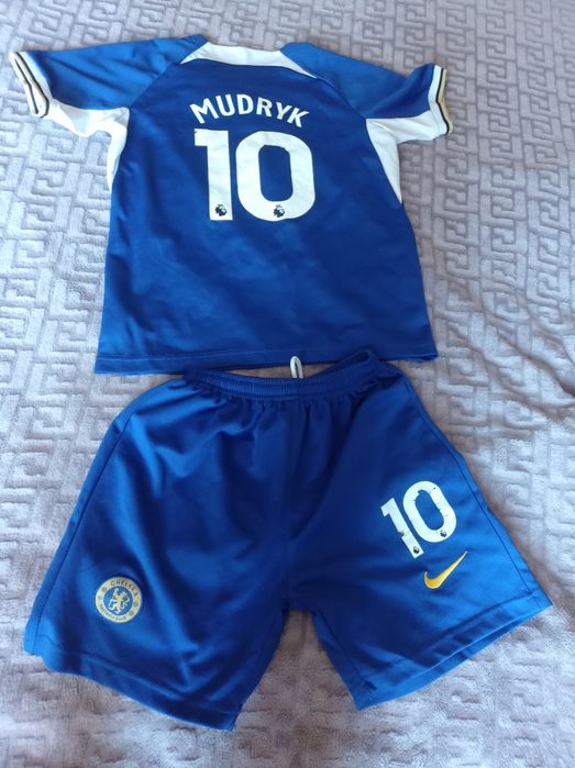 Футбольна форма Mudryk