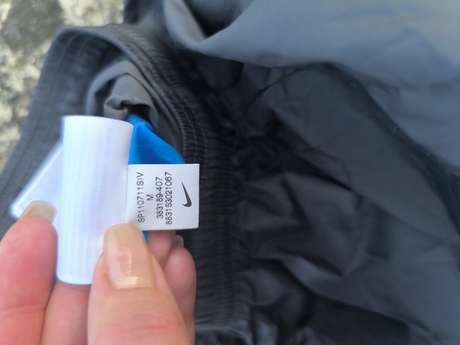 Штани Nike спортивні оригінал M, легкі вітрозахисні (windbreaker)
