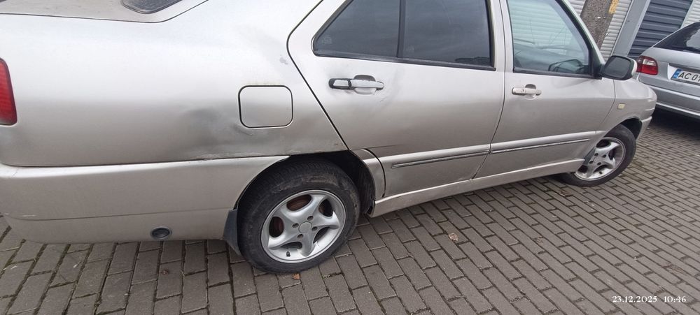 Машина Чери Амулет