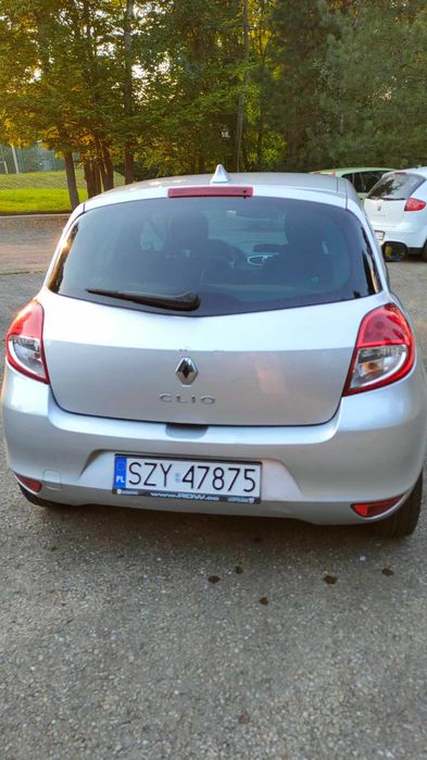 Renault Clio III 1.2 benzyna 75 KM | 2010 | 115 tys. km | 2. właściciel | nowe opony