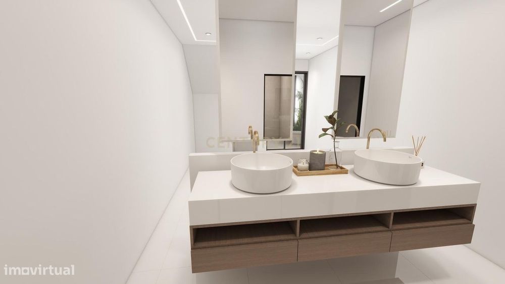 Moradia T3 em Construção · São João do Estoril