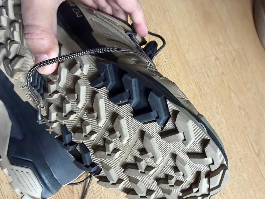 Botas Salomon X Ultra 4 Mid GTX Ocre