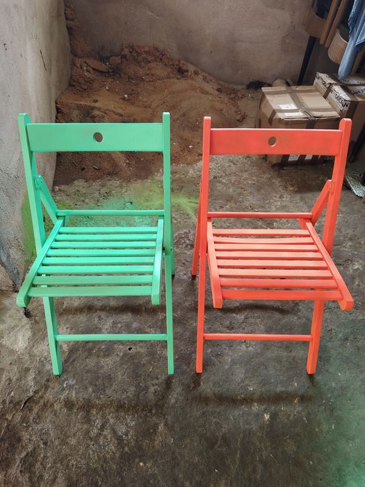 Cadeira nova em madeira