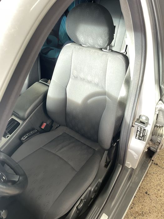 MERCEDES-BENZ C220 CDI W203 p/ Peças