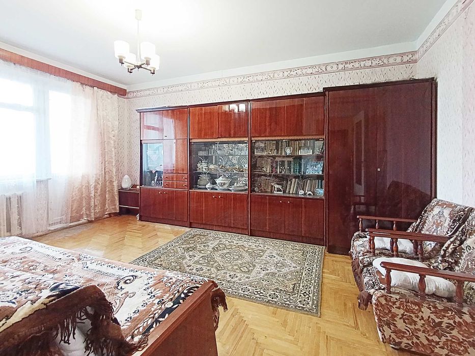 Продається 2 кімнатна квартира! 4 поверх («Зорепад»)
