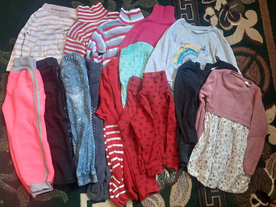 Речі для дівчинки 86-92