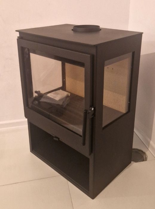 Kominek koza wolnostojąca