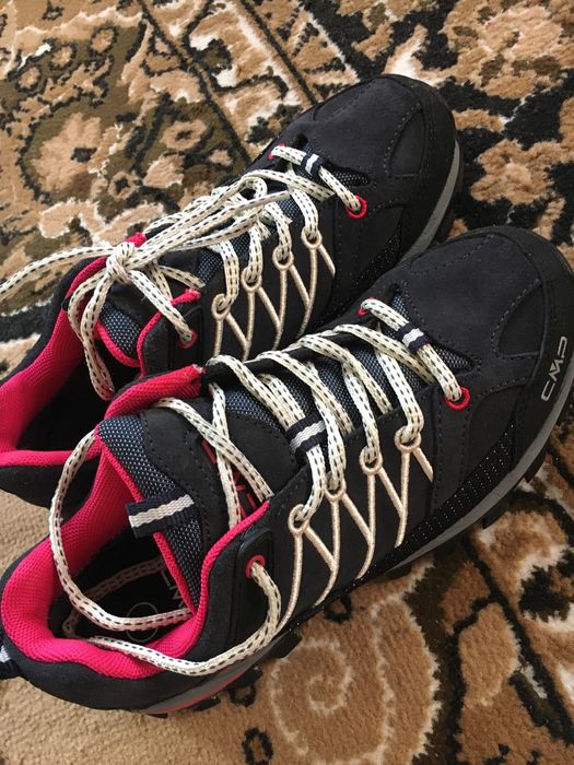 Красовки дівчачі