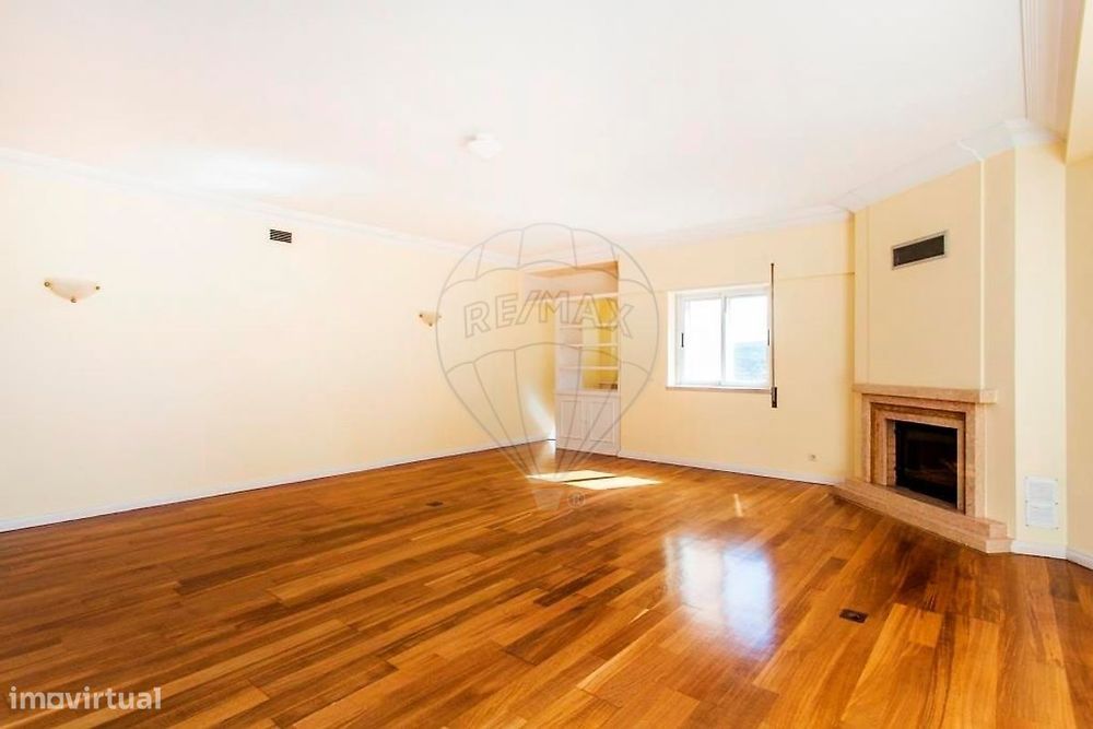 Apartamento T3 para arrendamento