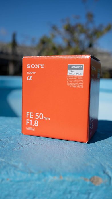 Objectiva SONY FE 50mm f/1.8