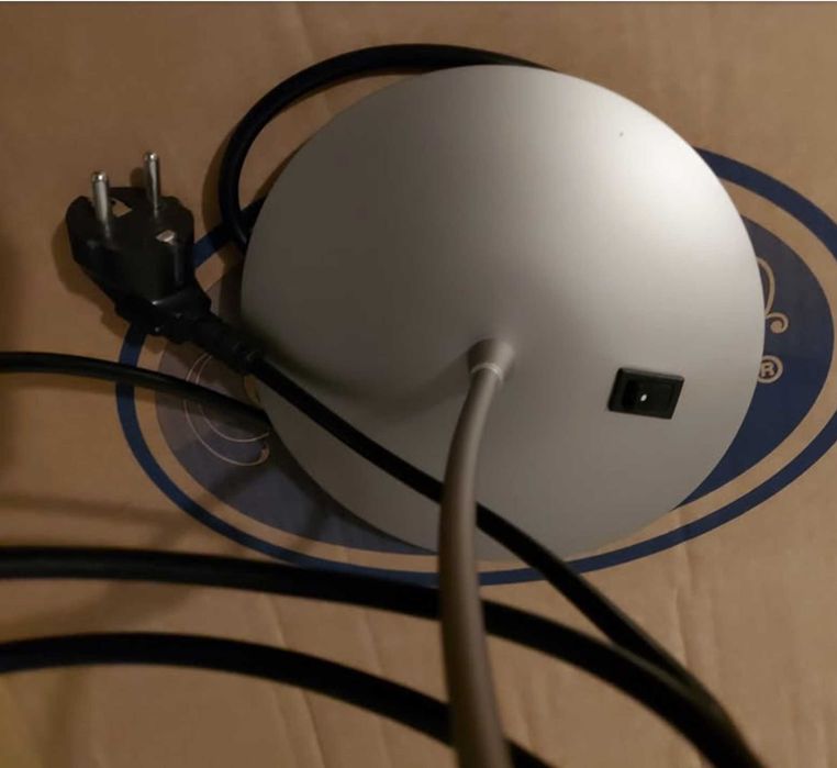 Candeeiro de secretária novo